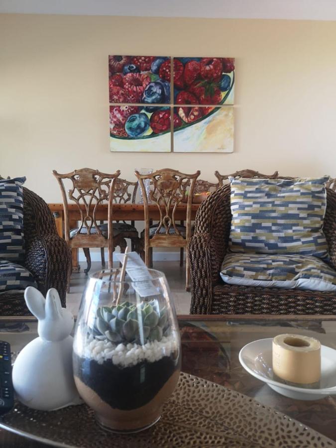Point Village Guest House موسيلباي المظهر الخارجي الصورة