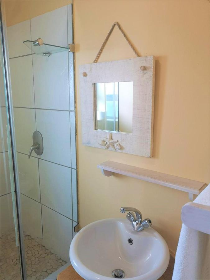 Point Village Guest House موسيلباي المظهر الخارجي الصورة
