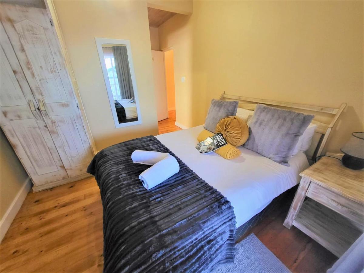 Point Village Guest House موسيلباي المظهر الخارجي الصورة
