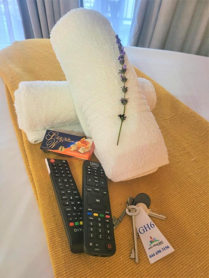 Point Village Guest House موسيلباي المظهر الخارجي الصورة