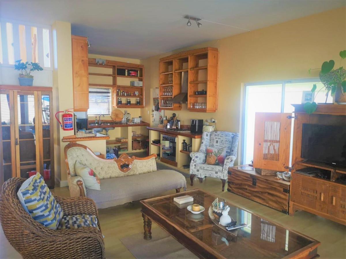 Point Village Guest House موسيلباي المظهر الخارجي الصورة