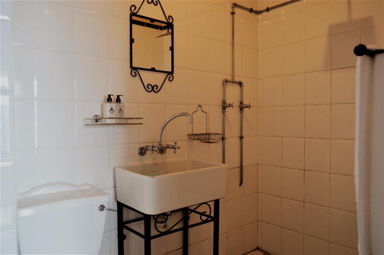 Point Village Guest House موسيلباي المظهر الخارجي الصورة