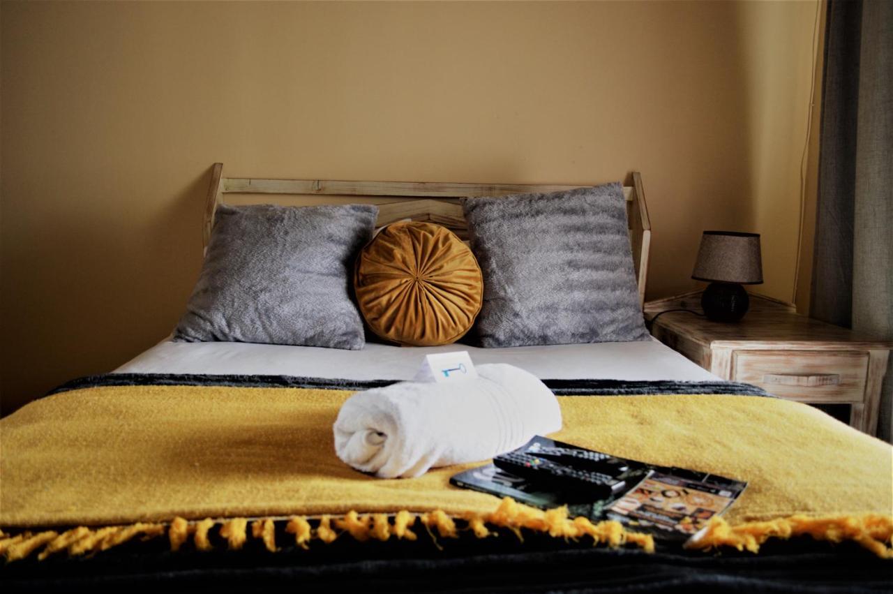 Point Village Guest House موسيلباي المظهر الخارجي الصورة